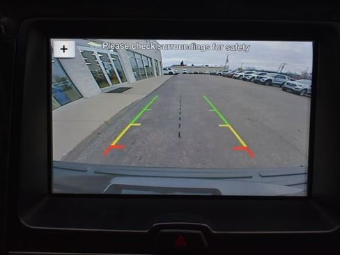 Used 2016 Ford Expedition Limited image 34