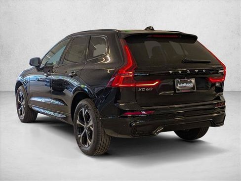 New 2026 Volvo XC60 B5 Core AWD/4WD image 8