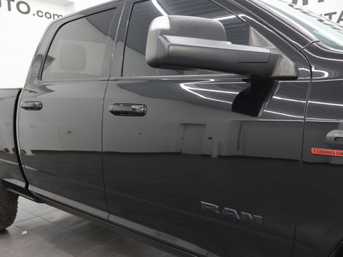 Used 2022 RAM 2500 Big Horn w/ Night Edition AWD/4WD image 24