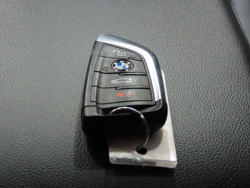 Certified 2024 BMW X3 xDrive30i w/ Convenience Package image 18