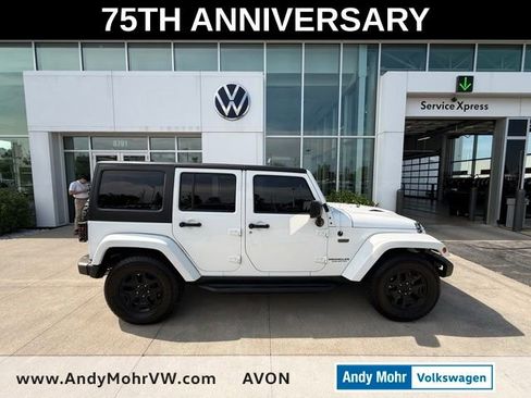 Used 2016 Jeep Wrangler Unlimited Sahara AWD/4WD image 5
