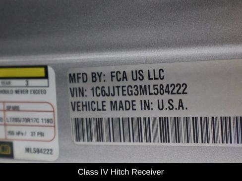 Used 2021 Jeep Gladiator Mojave AWD/4WD image 39