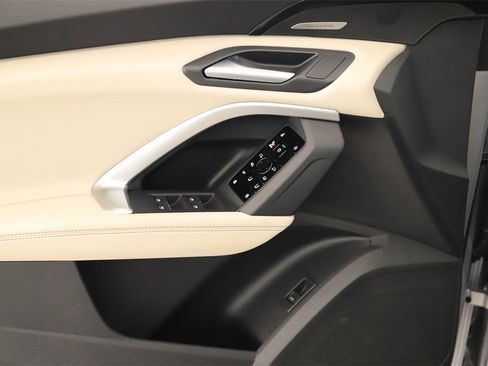 New 2025 Audi Q5 2.0T Premium Plus image 22