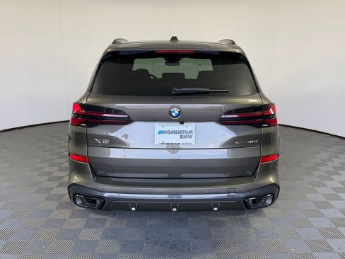 Used 2026 BMW X5 sDrive40i w/ M Sport Package RWD image 10