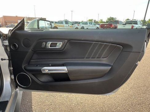 Used 2018 Ford Mustang Premium image 24