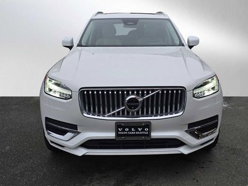 Certified 2024 Volvo XC90 T8 Plus image 8