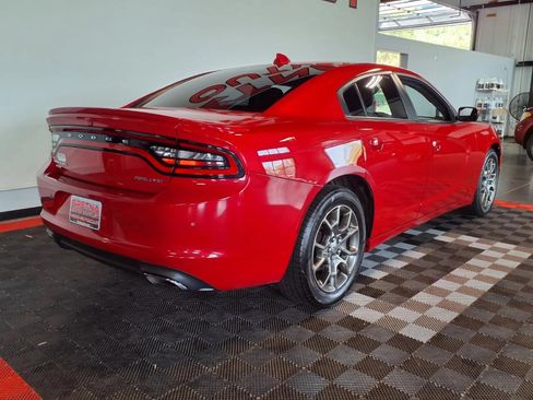Used 2017 Dodge Charger SXT w/ AWD Plus Group image 7