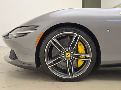Used 2024 Ferrari Roma RWD image 13
