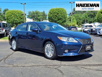 Used 2014 Lexus ES 350 w/ Luxury Package