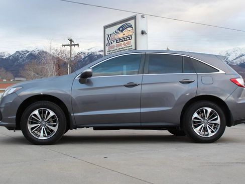 Used 2017 Acura RDX AWD w/ Advance Package image 37
