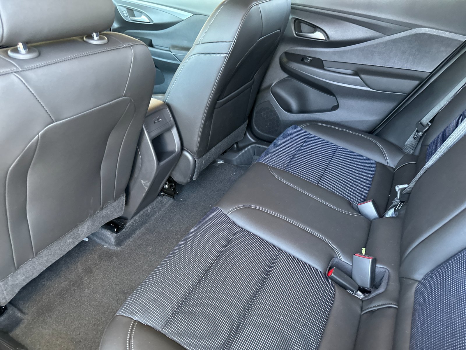 New 2026 Buick Envista Sport Touring w/ Convenience I Package FWD image 12