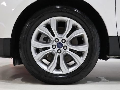 Used 2022 Ford Edge Titanium w/ Cargo Accessory Package AWD/4WD image 11
