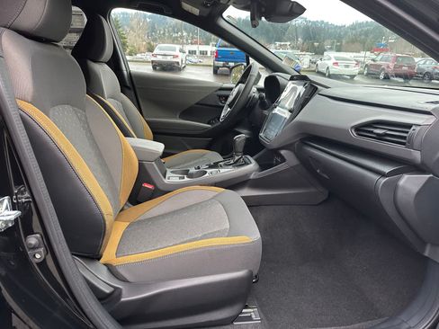 Used 2025 Subaru Crosstrek 2.5i Sport w/ Crosstrek Mirror Package AWD/4WD image 13