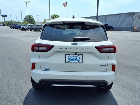 Certified 2023 Ford Escape ST-Line w/ Tech Pack #1 AWD/4WD image 4