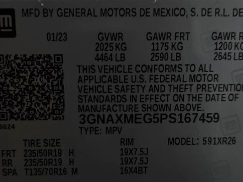 Used 2023 Chevrolet Equinox RS FWD image 40