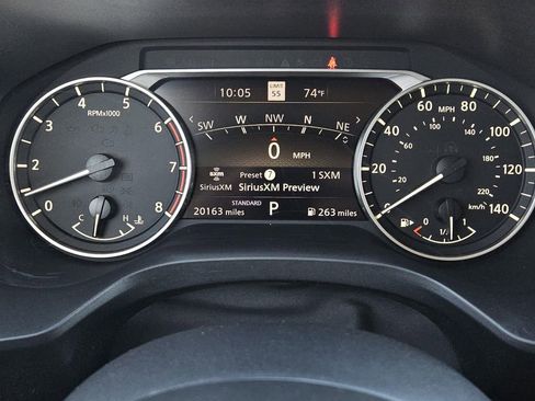 Used 2023 Nissan Rogue SL w/ SL Premium Package image 20