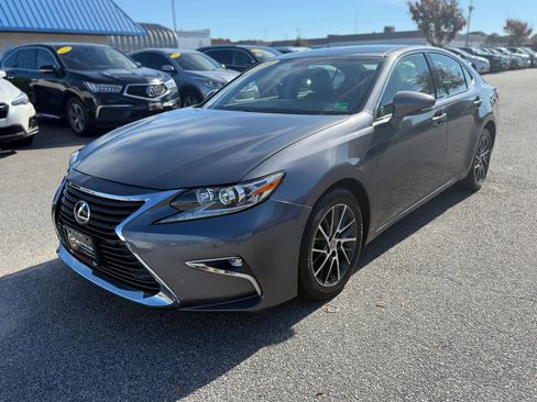 Used 2016 Lexus ES 350 image 3