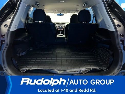 Used 2018 Nissan Rogue S image 27