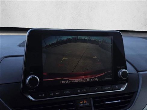 Used 2024 Nissan Altima 2.5 SR image 25