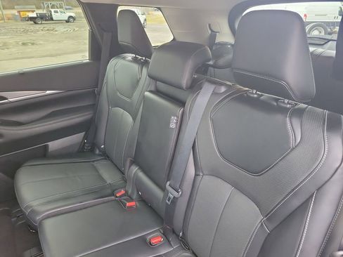 Used 2023 INFINITI QX60 Luxe w/ Cargo Package image 32