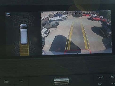 Used 2023 Mercedes-Benz Sprinter 3500 image 25