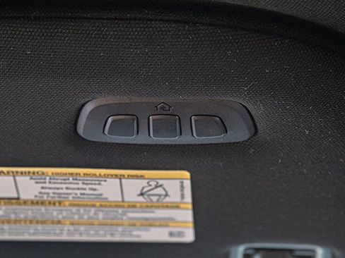 Used 2023 Ford F250 Lariat w/ Chrome Package image 26