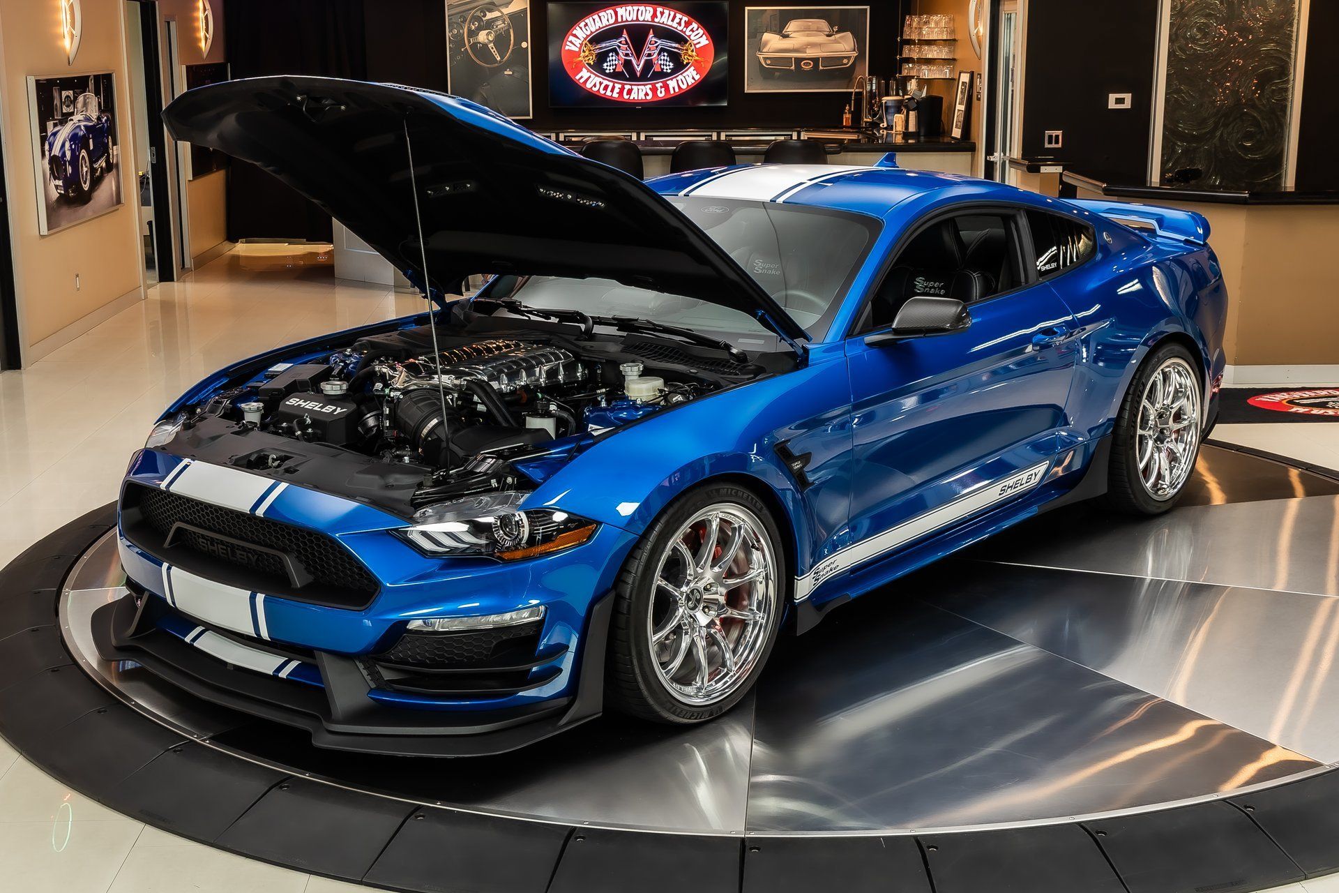 Used 2021 Ford Mustang GT Premium w/ Equipment Group 401A RWD image 6