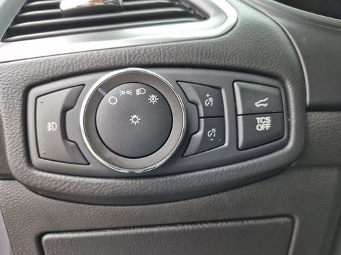 Used 2022 Ford Edge Titanium w/ Equipment Group 301A image 27