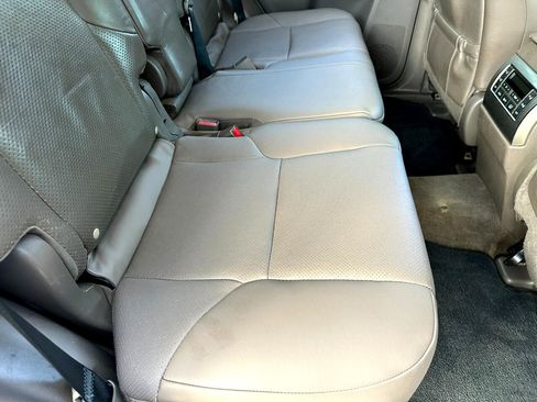 Used 2012 Lexus GX 460 w/ Comfort Plus Pkg image 33