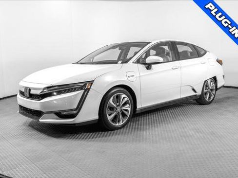Used 2018 Honda Clarity Touring image 2