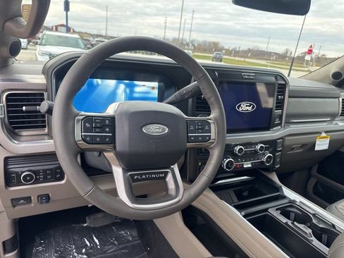 New 2026 Ford F450 Platinum w/ Platinum Plus Package image 34