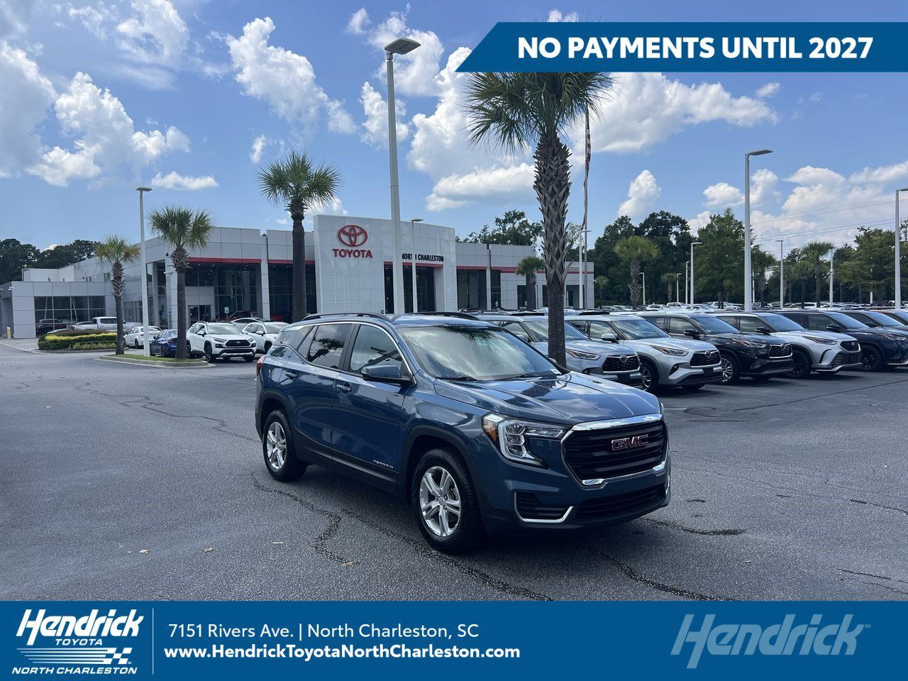 Used 2024 GMC Terrain SLE w/ Driver Convenience Package AWD/4WD image 1