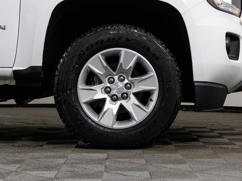 Used 2017 GMC Canyon SLE w/ SLE Convenience Package image 33