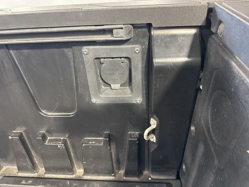 Used 2022 Toyota Tundra 1794 Edition image 22