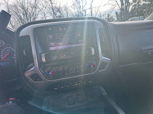 Used 2014 GMC Sierra 1500 SLT w/ SLT Crew Cab Value Package image 8