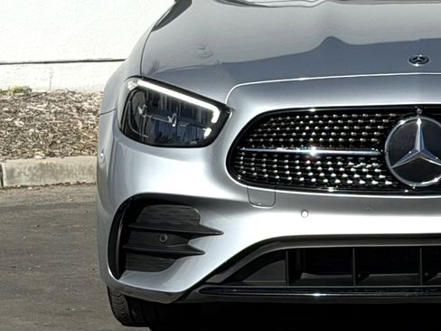 Used 2021 Mercedes-Benz E 350 Sedan w/ Premium Package image 7