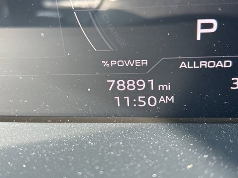 Used 2022 Audi e-tron Premium Plus w/ Premium Plus Package image 20