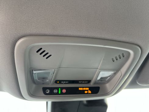 Used 2023 Chevrolet Malibu LT image 19