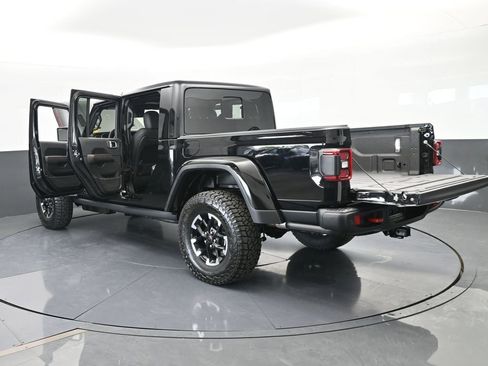 New 2026 Jeep Gladiator Rubicon AWD/4WD image 81