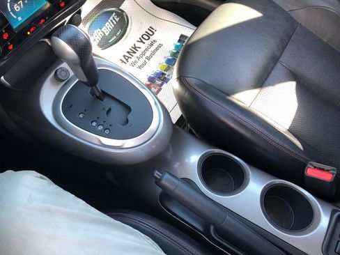 Used 2012 Nissan Juke SL w/ Chrome Pkg image 24