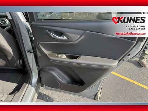 Used 2025 Chevrolet Blazer LT image 19