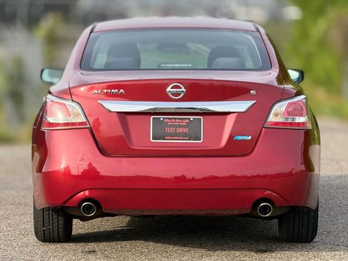 Used 2014 Nissan Altima 2.5 S image 4