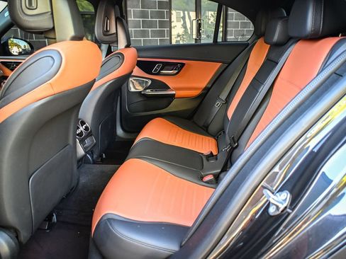 Used 2023 Mercedes-Benz C 300 4MATIC Sedan image 14