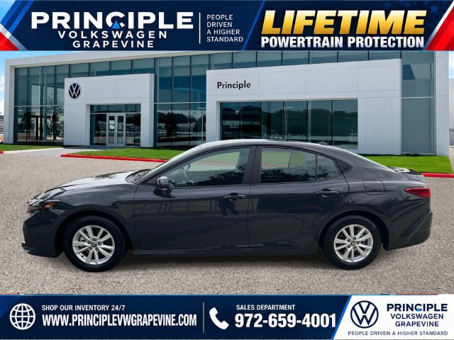 Used 2026 Toyota Camry LE FWD image 5