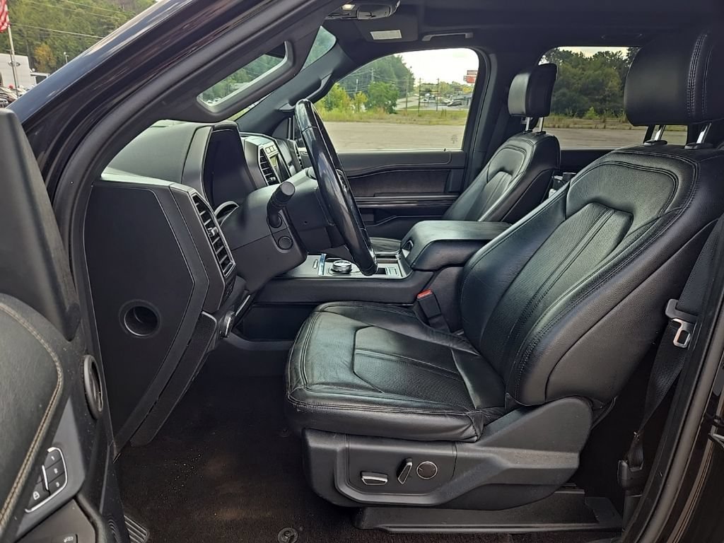 Used 2020 Ford Expedition Limited RWD image 14