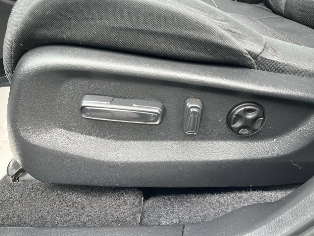Used 2018 Honda CR-V EX image 23
