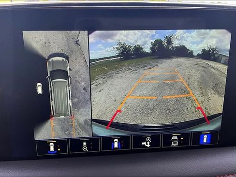 Used 2024 Chevrolet Tahoe RST w/ Luxury Package image 15