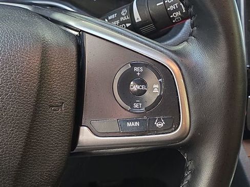 Used 2018 Honda CR-V Touring image 30