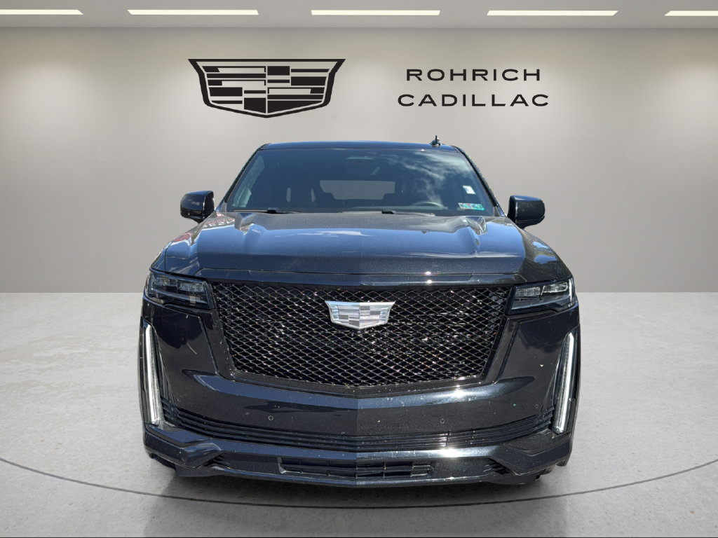 Certified 2024 Cadillac Escalade ESV Sport Platinum w/ LPO, ONYX Package AWD/4WD image 2