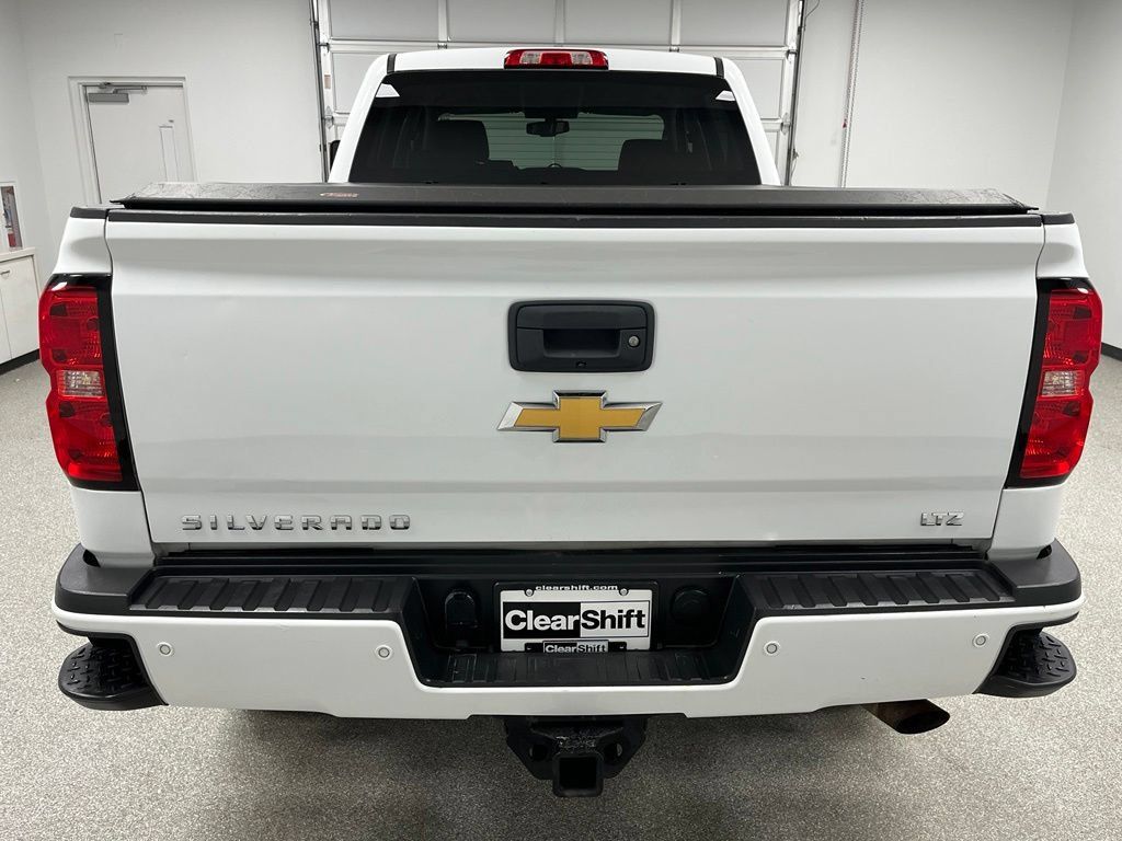 Used 2018 Chevrolet Silverado 2500 LTZ w/ Custom Sport Edition AWD/4WD image 9
